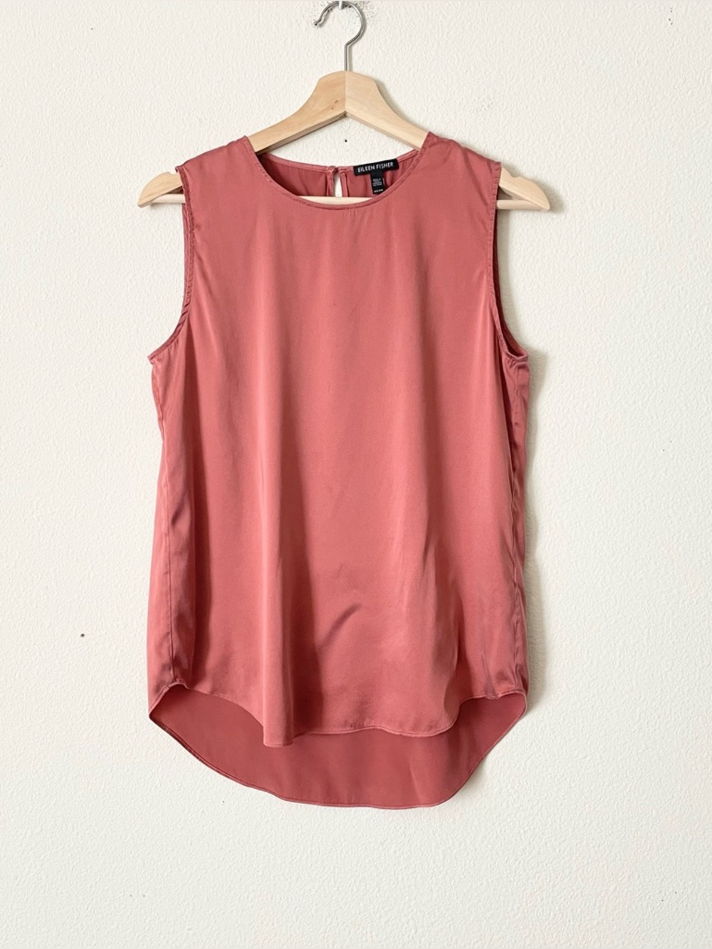 Eileen Fisher XS 100% silk dark pink tank top